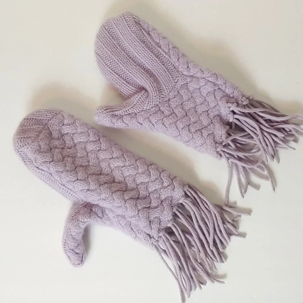 Vintage Cashmere‎ Mittens Gloves Knit Purple Lavender Fringe Boho Scandi Girl